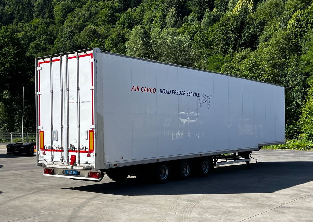 Talson Naczepa Izoterma Pojemnościowa // 3.03cm // Rolki // 105m3 // - Poluprikolica hladnjače: slika 2 Talson Naczepa Izoterma Pojemnościowa // 3.03cm // Rolki // 105m3 // - Poluprikolica hladnjače: slika 2