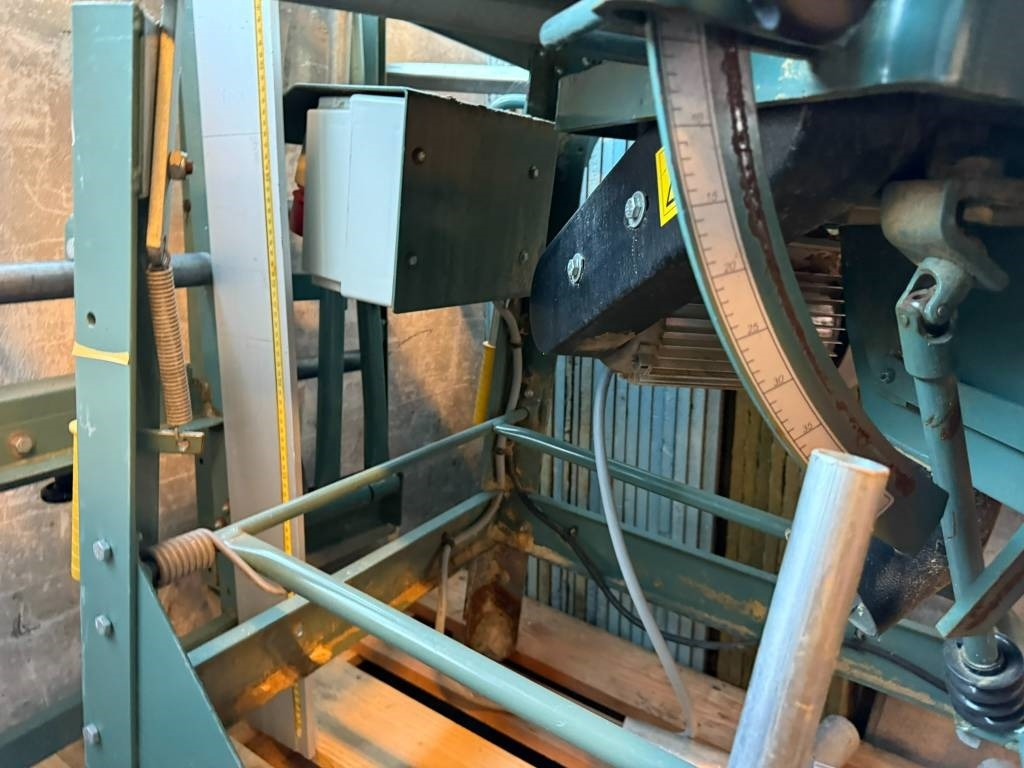 Ernex 1603 230/400 V gjerdesag med rullebord - Mašina za obradu drveta: slika 5 Ernex 1603 230/400 V gjerdesag med rullebord - Mašina za obradu drveta: slika 5