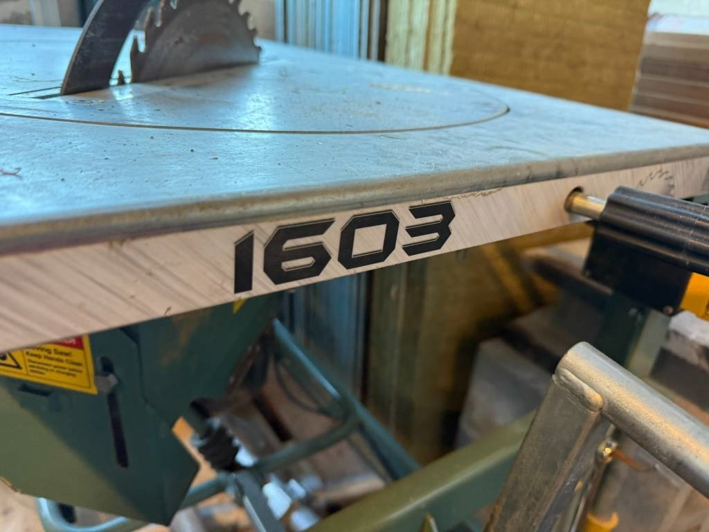 Ernex 1603 230/400 V gjerdesag med rullebord - Mašina za obradu drveta: slika 4 Ernex 1603 230/400 V gjerdesag med rullebord - Mašina za obradu drveta: slika 4