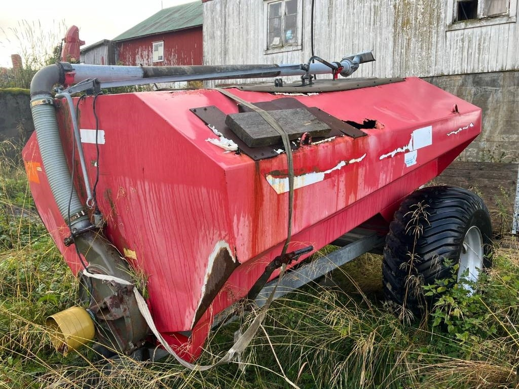 GB 4.8 Guffen Fertilizer Spreader - Cisterna za osoku: slika 4 GB 4.8 Guffen Fertilizer Spreader - Cisterna za osoku: slika 4