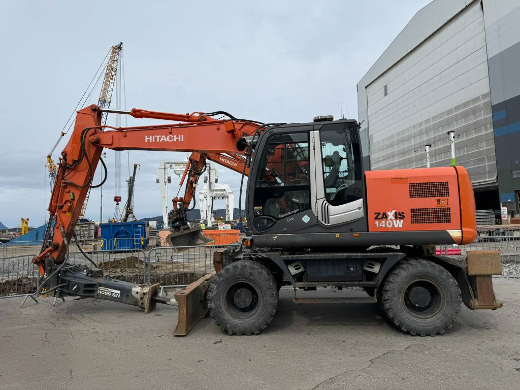 Hitachi ZX 140 W-3 - Bager točkaš: slika 4 Hitachi ZX 140 W-3 - Bager točkaš: slika 4