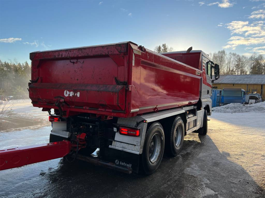 MAN TGX 26.580 6x4 - Istovarivač: slika 2 MAN TGX 26.580 6x4 - Istovarivač: slika 2