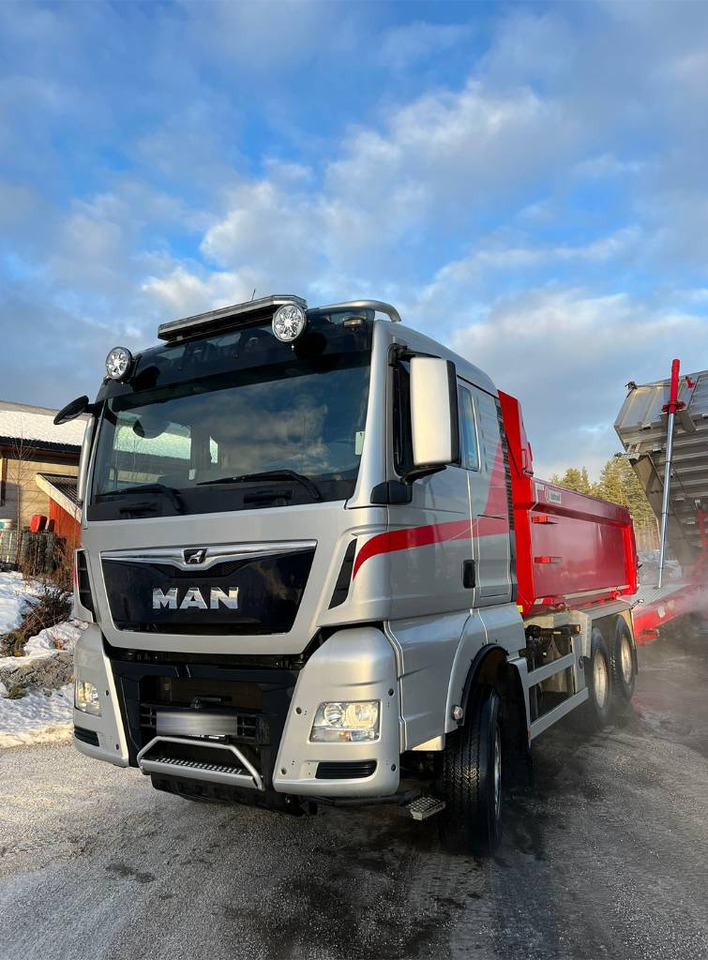 MAN TGX 26.580 6x4 - Istovarivač: slika 4 MAN TGX 26.580 6x4 - Istovarivač: slika 4