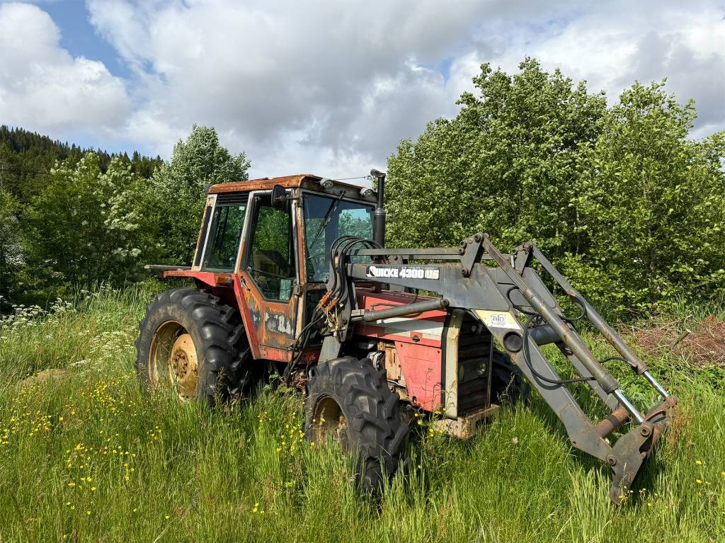 Massey Ferguson 675 - Traktor: slika 4 Massey Ferguson 675 - Traktor: slika 4