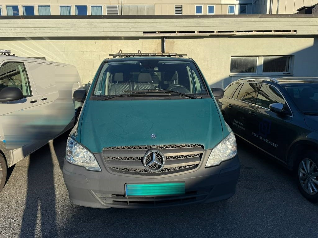Mercedes-Benz Vito 116 CDI 4x4 - Dostavno vozilo sa zatvorenim sandukom: slika 2 Mercedes-Benz Vito 116 CDI 4x4 - Dostavno vozilo sa zatvorenim sandukom: slika 2