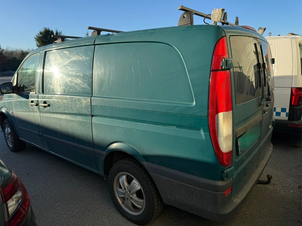 Mercedes-Benz Vito 116 CDI 4x4 - Dostavno vozilo sa zatvorenim sandukom: slika 4 Mercedes-Benz Vito 116 CDI 4x4 - Dostavno vozilo sa zatvorenim sandukom: slika 4