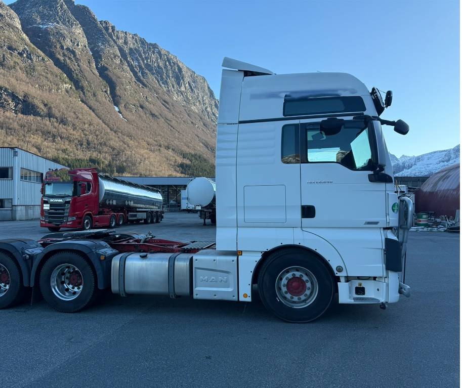 MAN TGX 26.640 6x4 - Tegljač: slika 4 MAN TGX 26.640 6x4 - Tegljač: slika 4