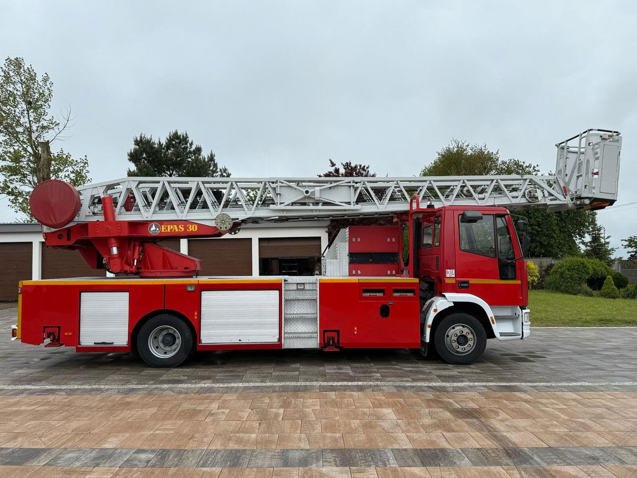Iveco 130E23 - Vatrogasni kamion: slika 4 Iveco 130E23 - Vatrogasni kamion: slika 4