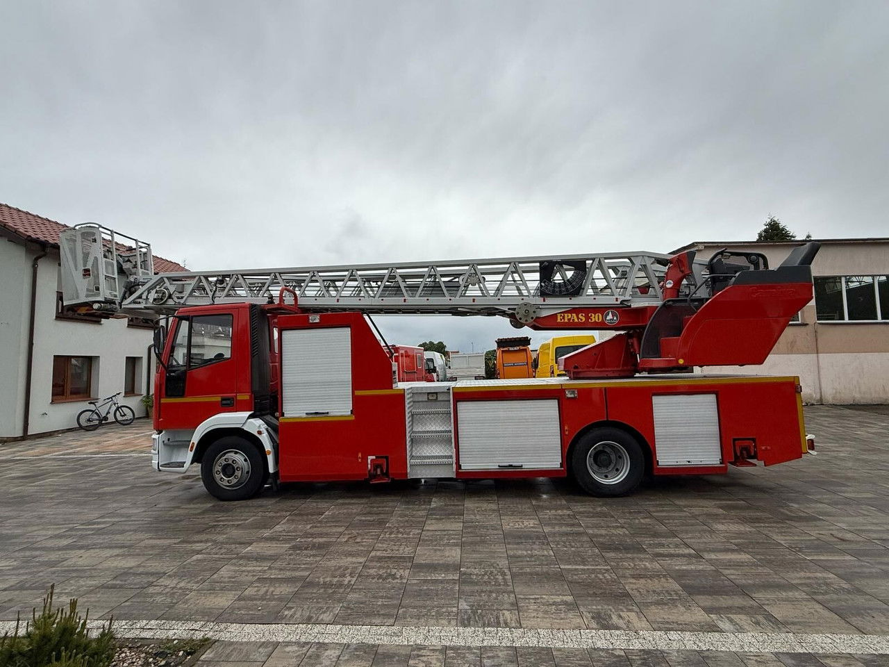 Iveco 130E23 - Vatrogasni kamion: slika 5 Iveco 130E23 - Vatrogasni kamion: slika 5