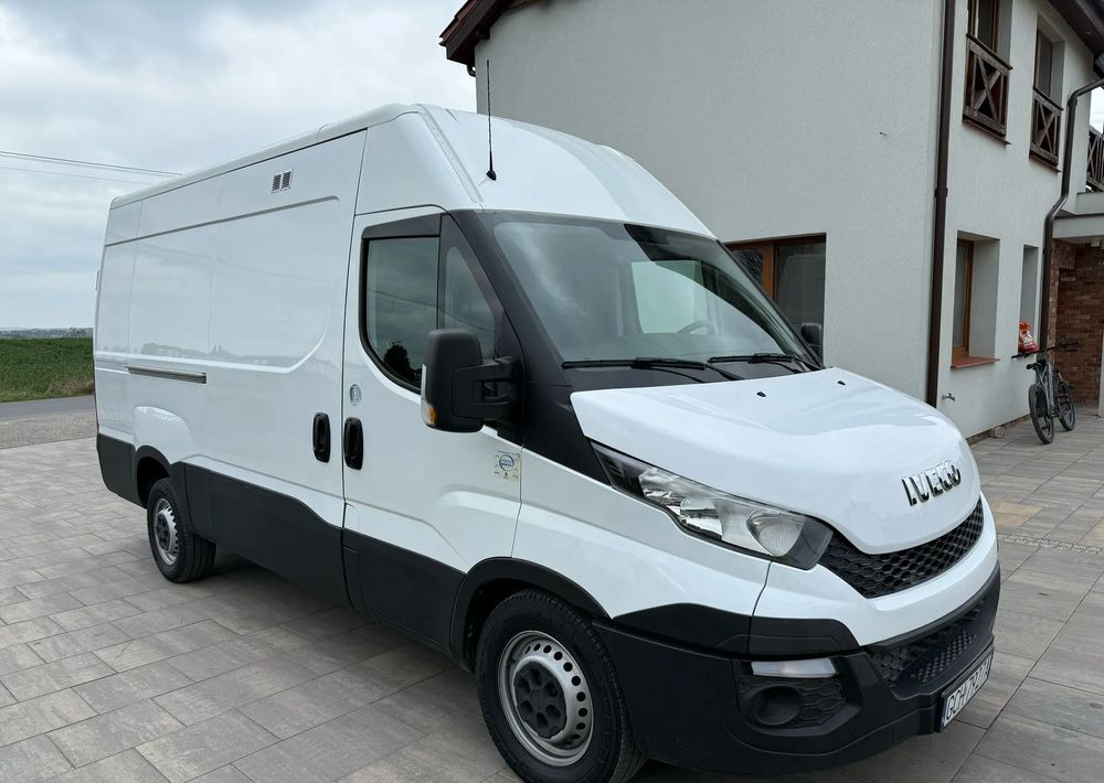 Iveco Daily 35S13 - Furgon: slika 1 Iveco Daily 35S13 - Furgon: slika 1