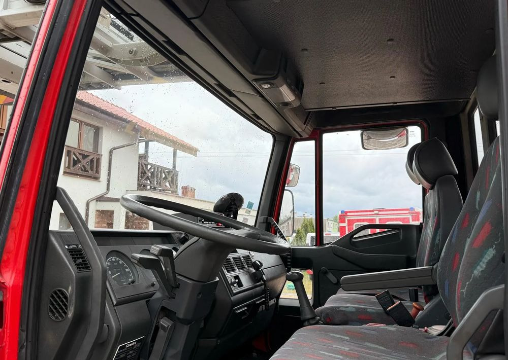 Vatrogasni kamion Iveco Eurocargo 130E23: slika 11