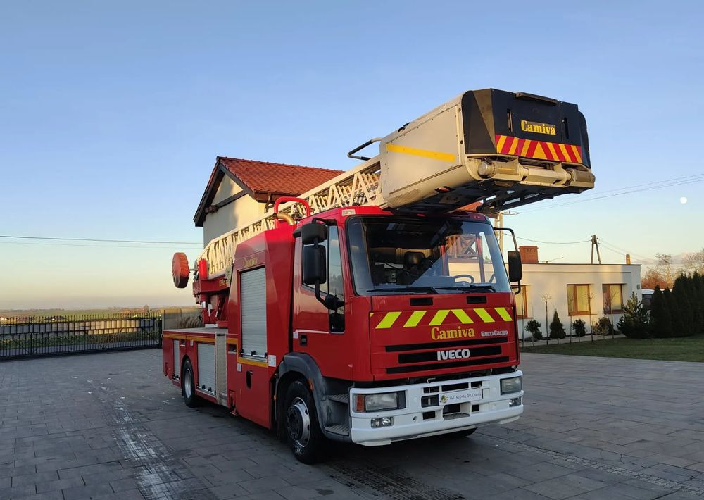 Iveco Eurocargo 130E24 Camiva EPAS 30 - Vatrogasni kamion: slika 1 Iveco Eurocargo 130E24 Camiva EPAS 30 - Vatrogasni kamion: slika 1