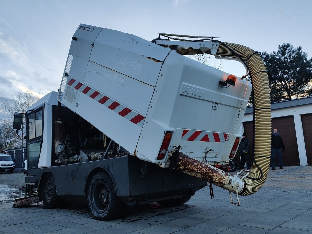 Autočistilica Mathieu Yno Ravo C 540 NA CZĘŚCI: slika 13