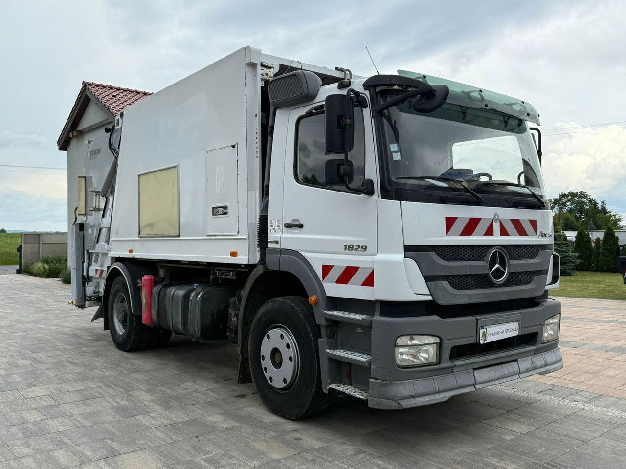 Mercedes-Benz Axor 1829 Faun VR3 TR2 - Kamion za smeće: slika 1 Mercedes-Benz Axor 1829 Faun VR3 TR2 - Kamion za smeće: slika 1