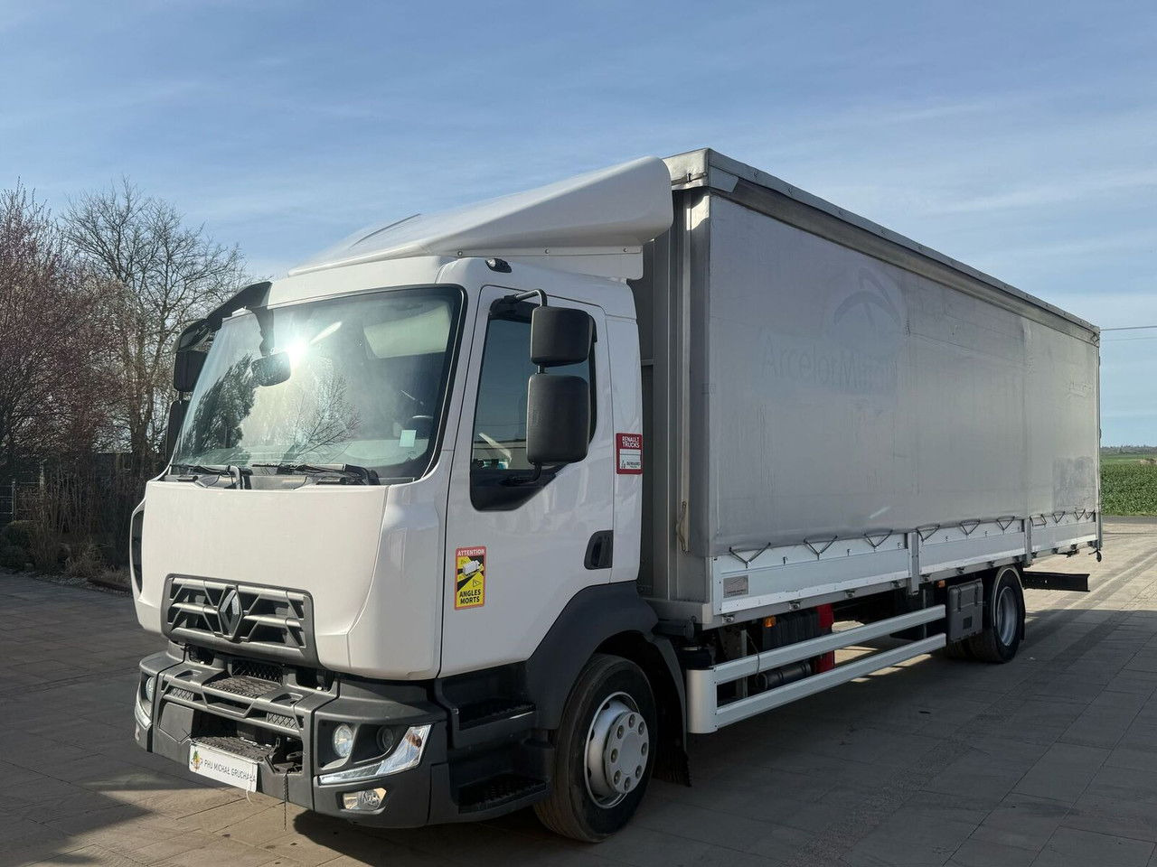 Renault D12 - Kamion sa ceradom: slika 3 Renault D12 - Kamion sa ceradom: slika 3