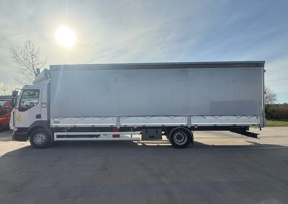 Renault D12 - Kamion sa ceradom: slika 5 Renault D12 - Kamion sa ceradom: slika 5