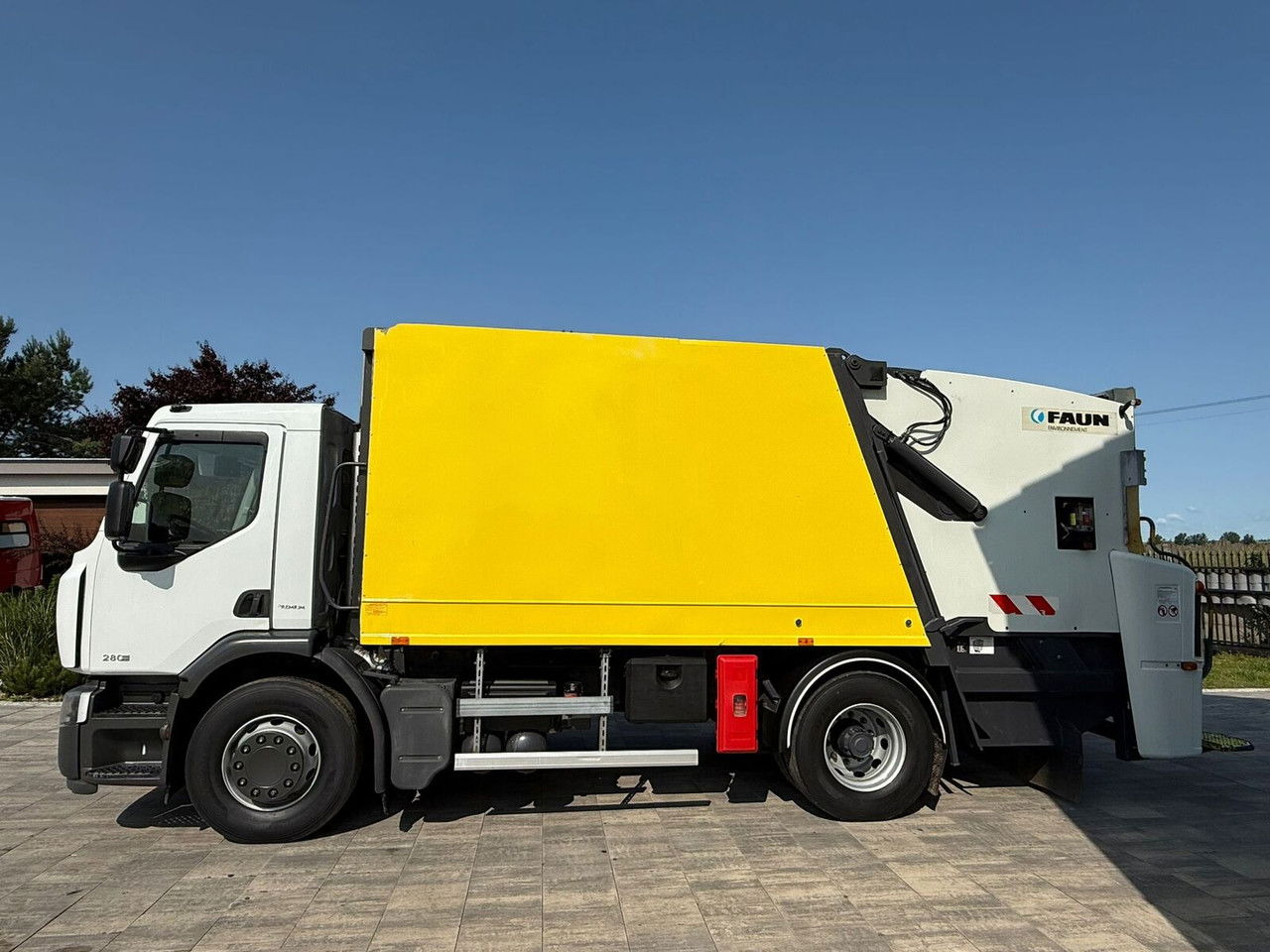 Renault Premium 280 DXI Śmieciarka Faun VR5.Untr Tylko 263TYS Przebiegu - Kamion za smeće: slika 5 Renault Premium 280 DXI Śmieciarka Faun VR5.Untr Tylko 263TYS Przebiegu - Kamion za smeće: slika 5