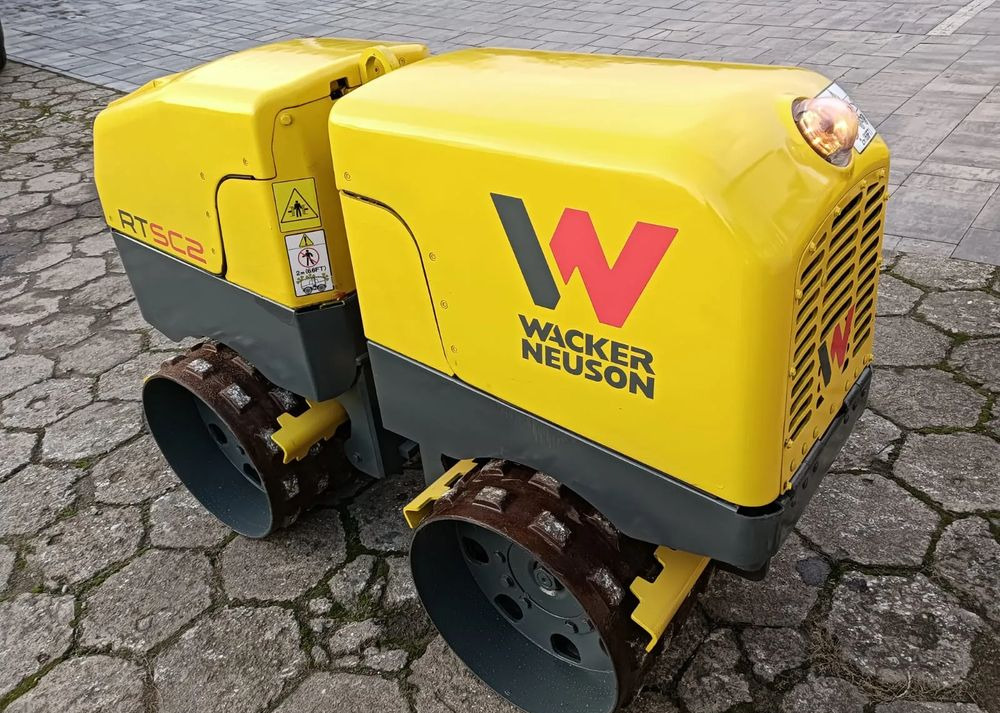 Wacker Neuson RTSC2 - Mini valjak: slika 2 Wacker Neuson RTSC2 - Mini valjak: slika 2