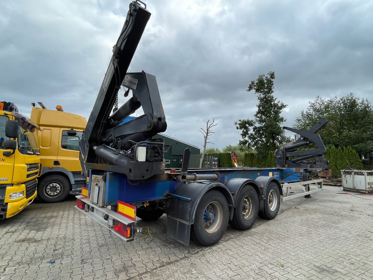 Hammar 151 HS side loader - Poluprikolica za prevoz kontejnera/ Poluprikolica sa promenjivim sandukom: slika 4 Hammar 151 HS side loader - Poluprikolica za prevoz kontejnera/ Poluprikolica sa promenjivim sandukom: slika 4
