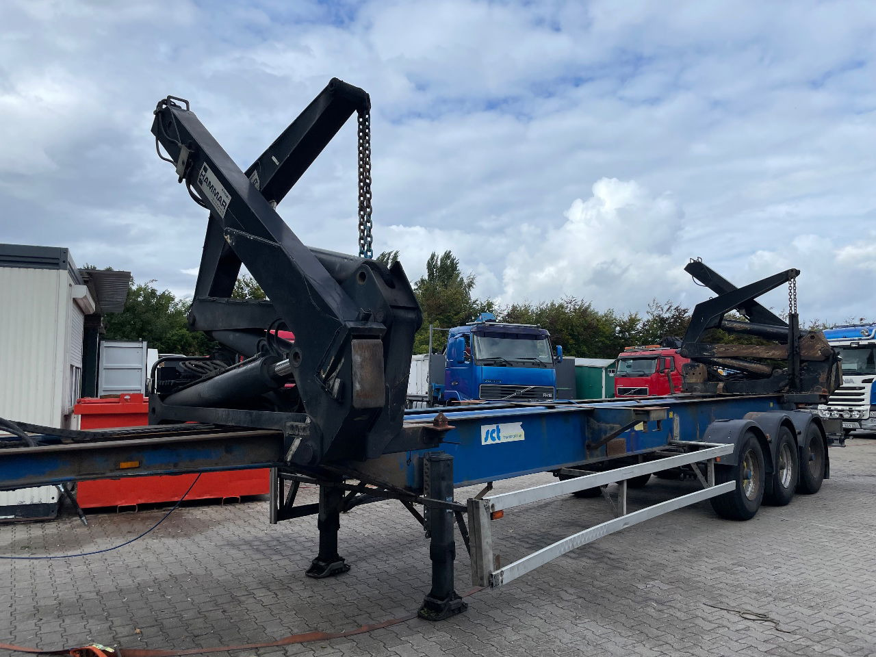 Hammar 151 HS side loader - Poluprikolica za prevoz kontejnera/ Poluprikolica sa promenjivim sandukom: slika 1 Hammar 151 HS side loader - Poluprikolica za prevoz kontejnera/ Poluprikolica sa promenjivim sandukom: slika 1