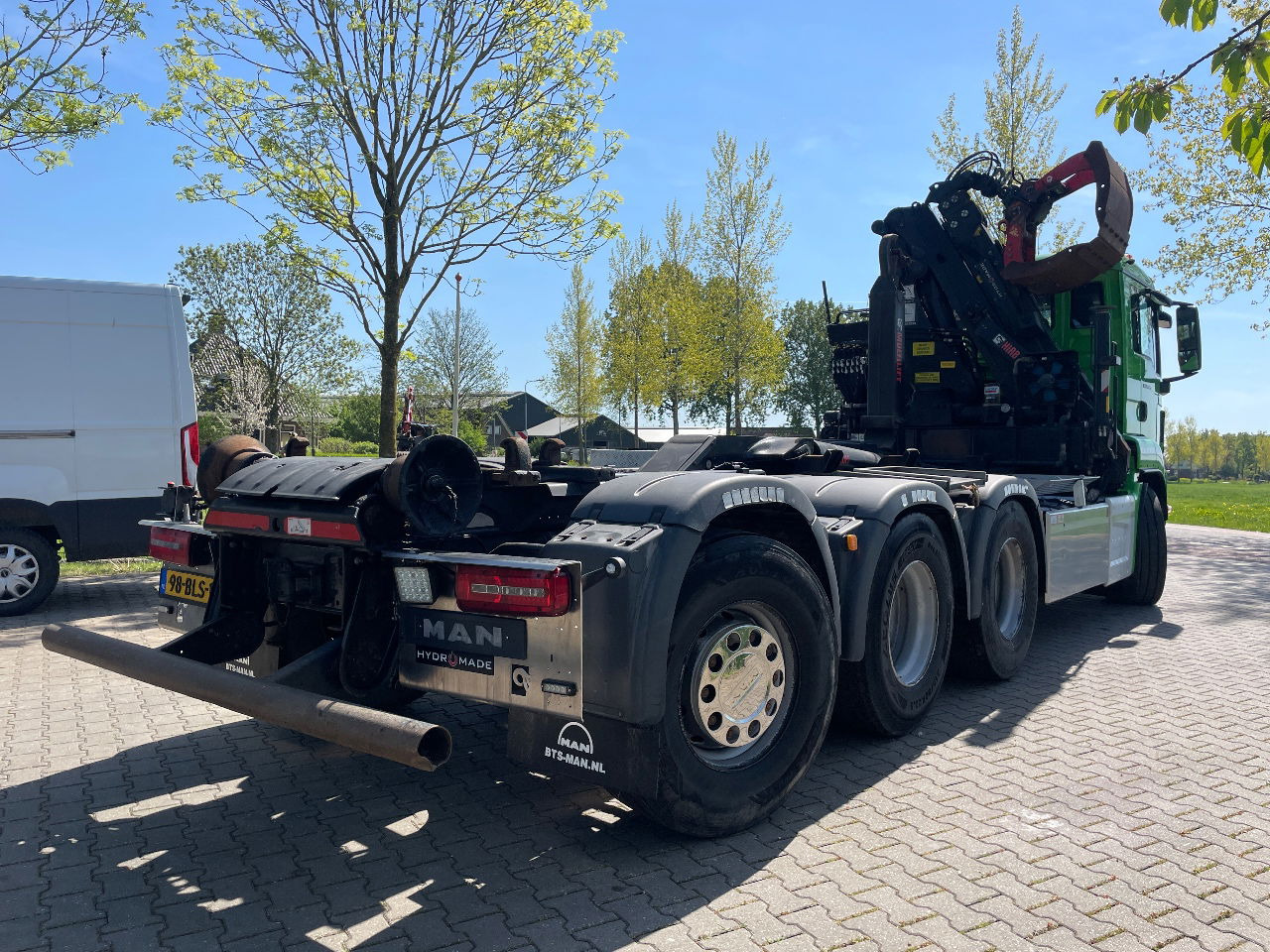 MAN TGS 35.420 met hiab 19tm Z kraan en 26t haakarm, bouwjaar 2018 - Kamion za prevoz kontejnera/ Kamion sa promenjivim sandukom, Kamion sa dizalicom: slika 4 MAN TGS 35.420 met hiab 19tm Z kraan en 26t haakarm, bouwjaar 2018 - Kamion za prevoz kontejnera/ Kamion sa promenjivim sandukom, Kamion sa dizalicom: slika 4