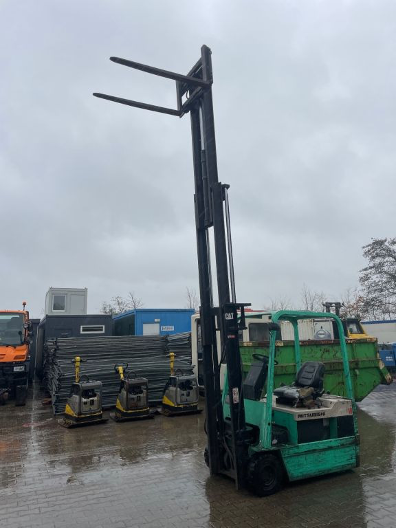 Mitsubishi FBS18-48s Elektrische heftruck triplo freelift 480cm - Viljuškar: slika 5 Mitsubishi FBS18-48s Elektrische heftruck triplo freelift 480cm - Viljuškar: slika 5
