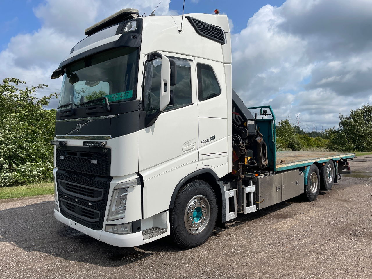 Volvo FH 13.540 FH 540 with hiab 477 e6 with remote - Kamion sa dizalicom: slika 2 Volvo FH 13.540 FH 540 with hiab 477 e6 with remote - Kamion sa dizalicom: slika 2