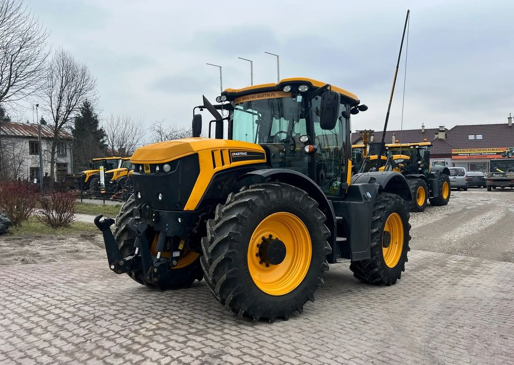 JCB Fastrac 4220 - Traktor: slika 1 JCB Fastrac 4220 - Traktor: slika 1