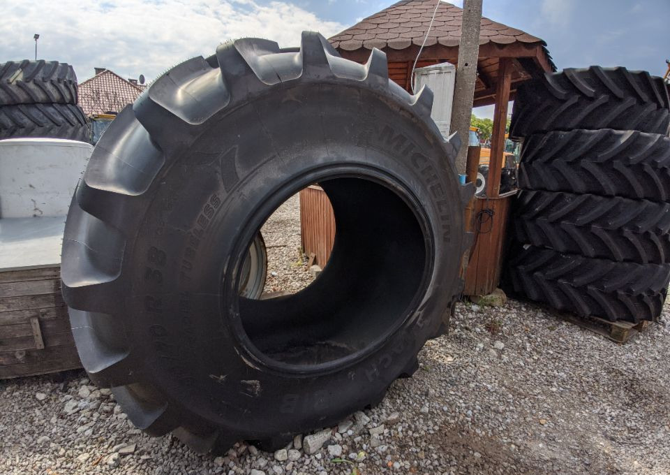 MICHELIN Machxbib 800/70 r38 - Guma: slika 1 MICHELIN Machxbib 800/70 r38 - Guma: slika 1