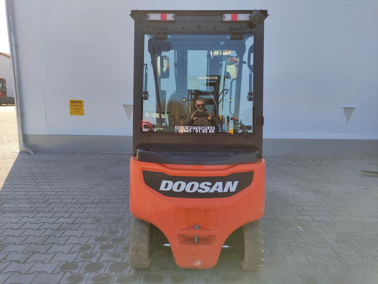 Doosan B20X-7 (Plus) - Električni viljuškar: slika 4 Doosan B20X-7 (Plus) - Električni viljuškar: slika 4