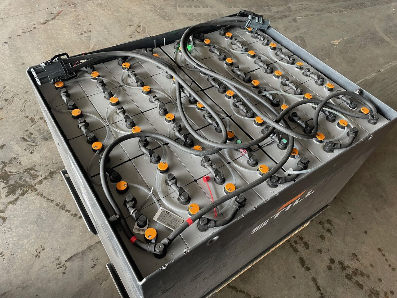 Exide 80V 8 EPzS 1240 - Baterija za Oprema za rukovanje materijalima: slika 1 Exide 80V 8 EPzS 1240 - Baterija za Oprema za rukovanje materijalima: slika 1