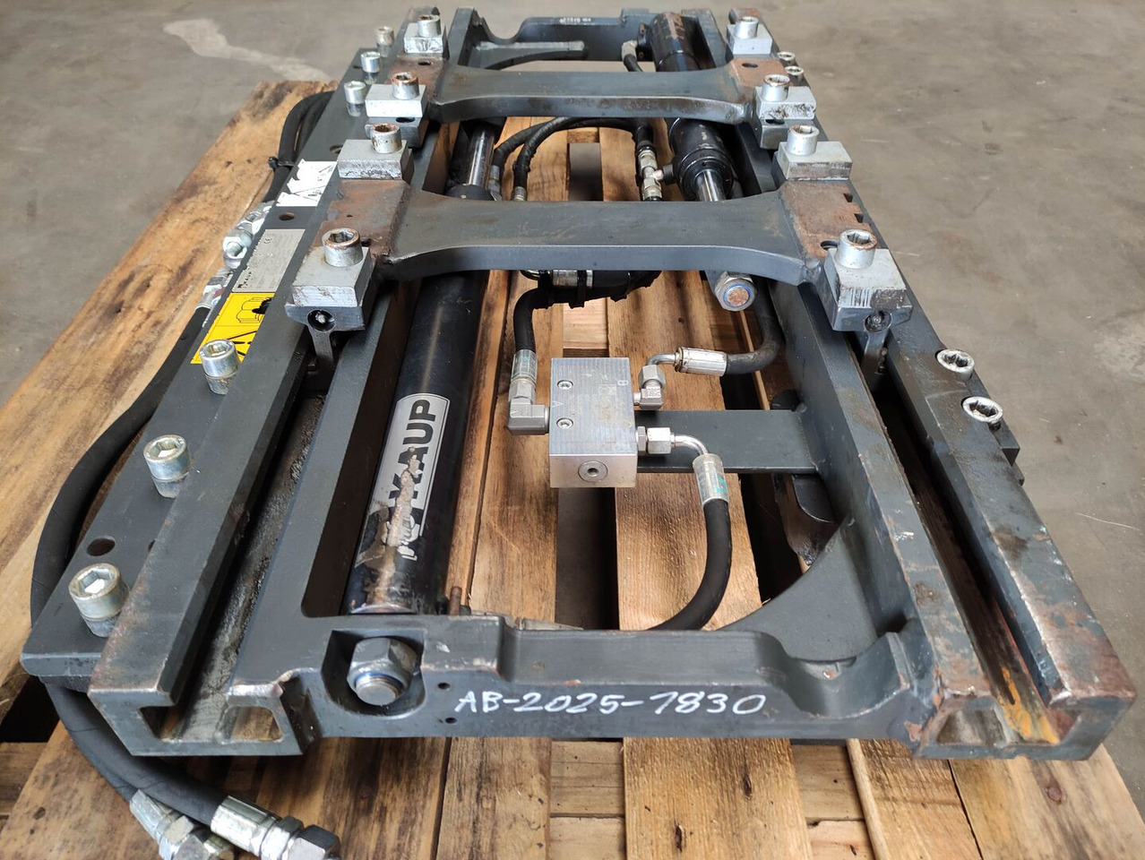 Kaup 2T466B - Viljuška: slika 2 Kaup 2T466B - Viljuška: slika 2