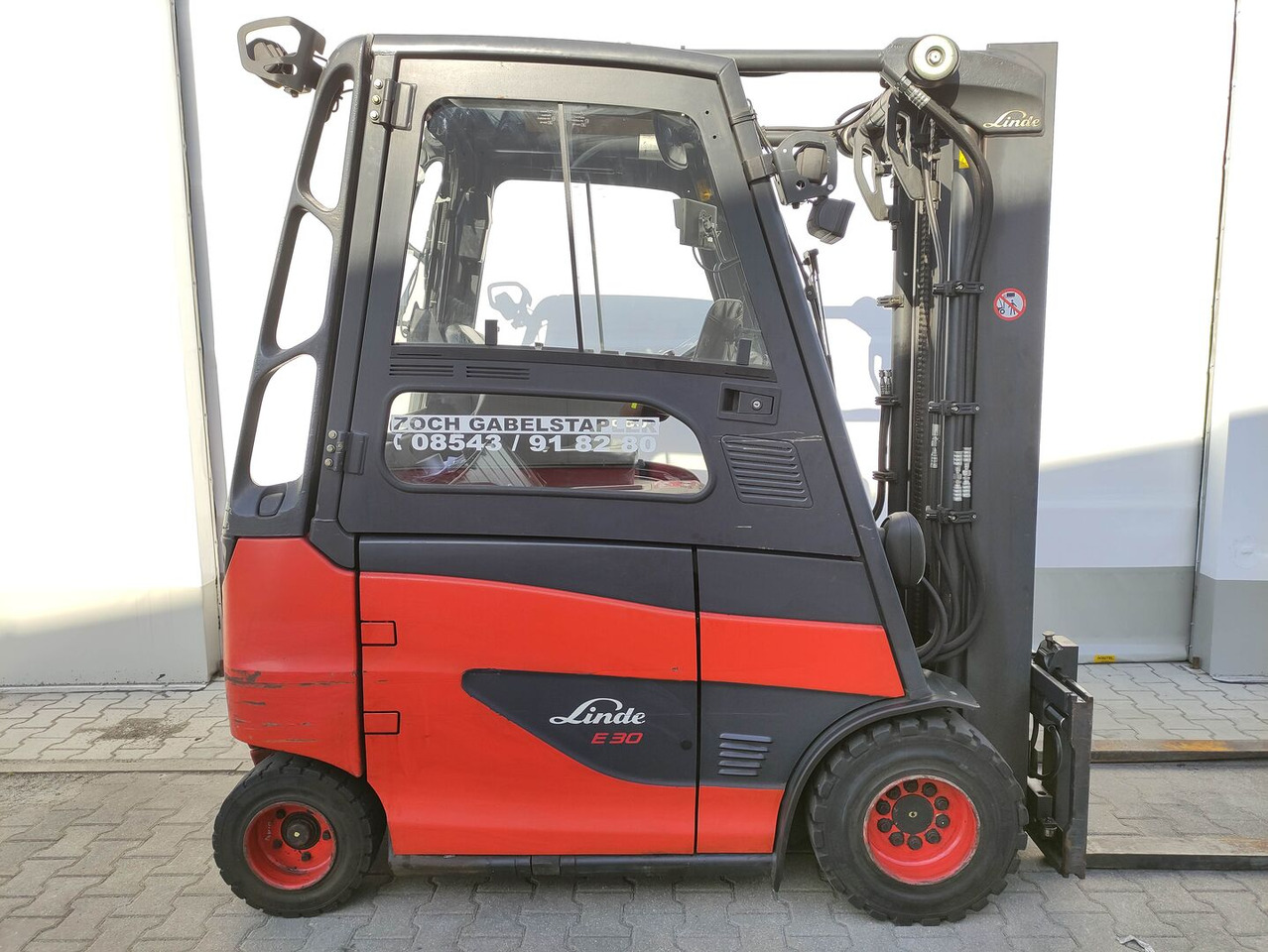 Linde E30H-01-600-387 - Električni viljuškar: slika 2 Linde E30H-01-600-387 - Električni viljuškar: slika 2