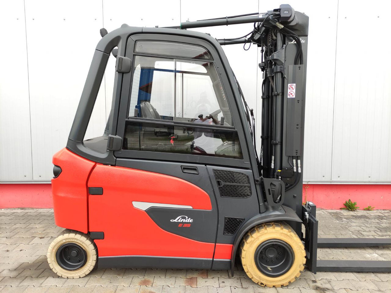 Linde E35HL-01-1252 *Batterie NEU* - Električni viljuškar: slika 2 Linde E35HL-01-1252 *Batterie NEU* - Električni viljuškar: slika 2