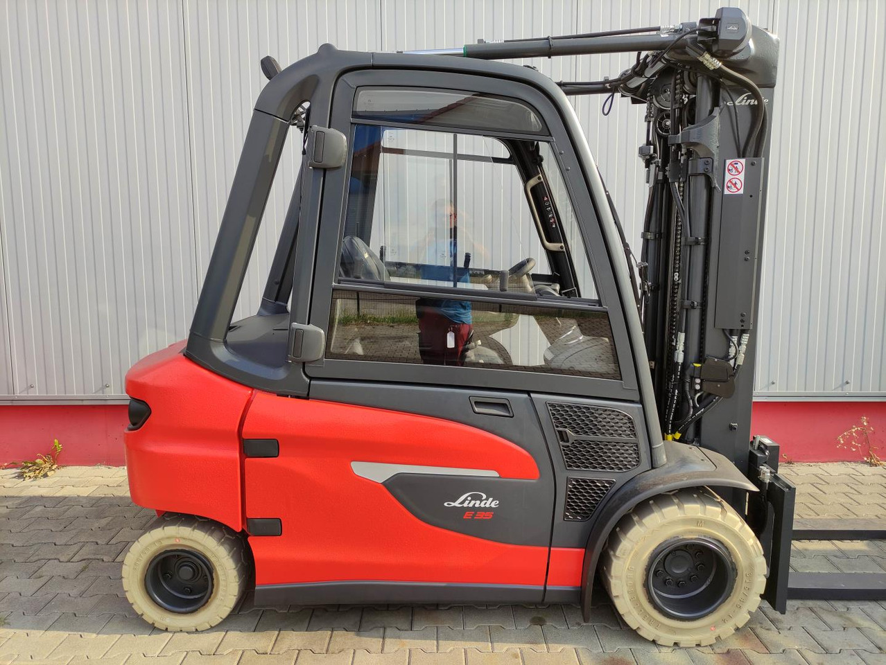 Linde E35L-01-1252 *inkl. Batterie NEU* - Električni viljuškar: slika 2 Linde E35L-01-1252 *inkl. Batterie NEU* - Električni viljuškar: slika 2