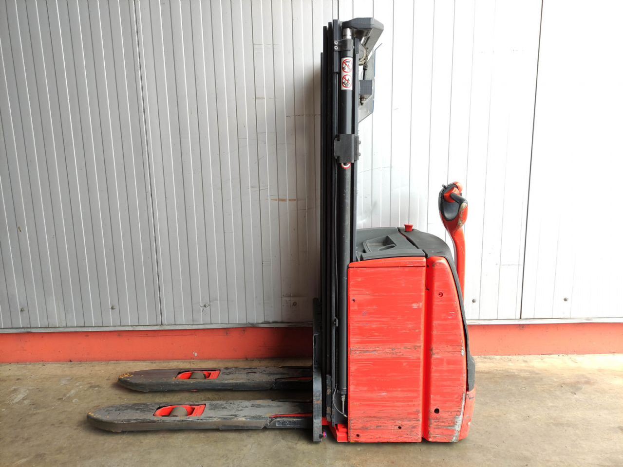 Linde L16-1173 - Slagač: slika 1 Linde L16-1173 - Slagač: slika 1