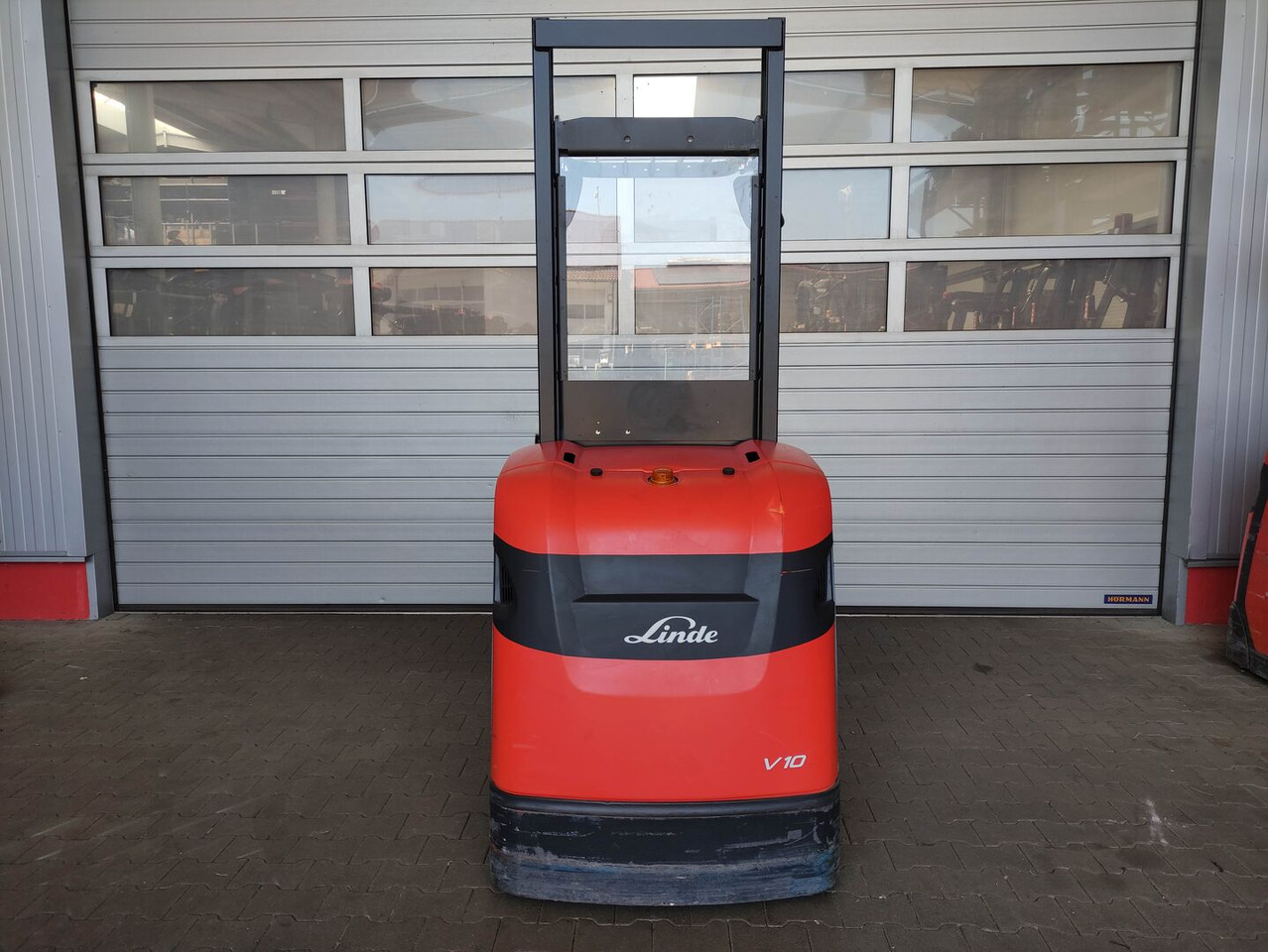 Linde V10-02 - Preuzimač porudžbine: slika 4 Linde V10-02 - Preuzimač porudžbine: slika 4
