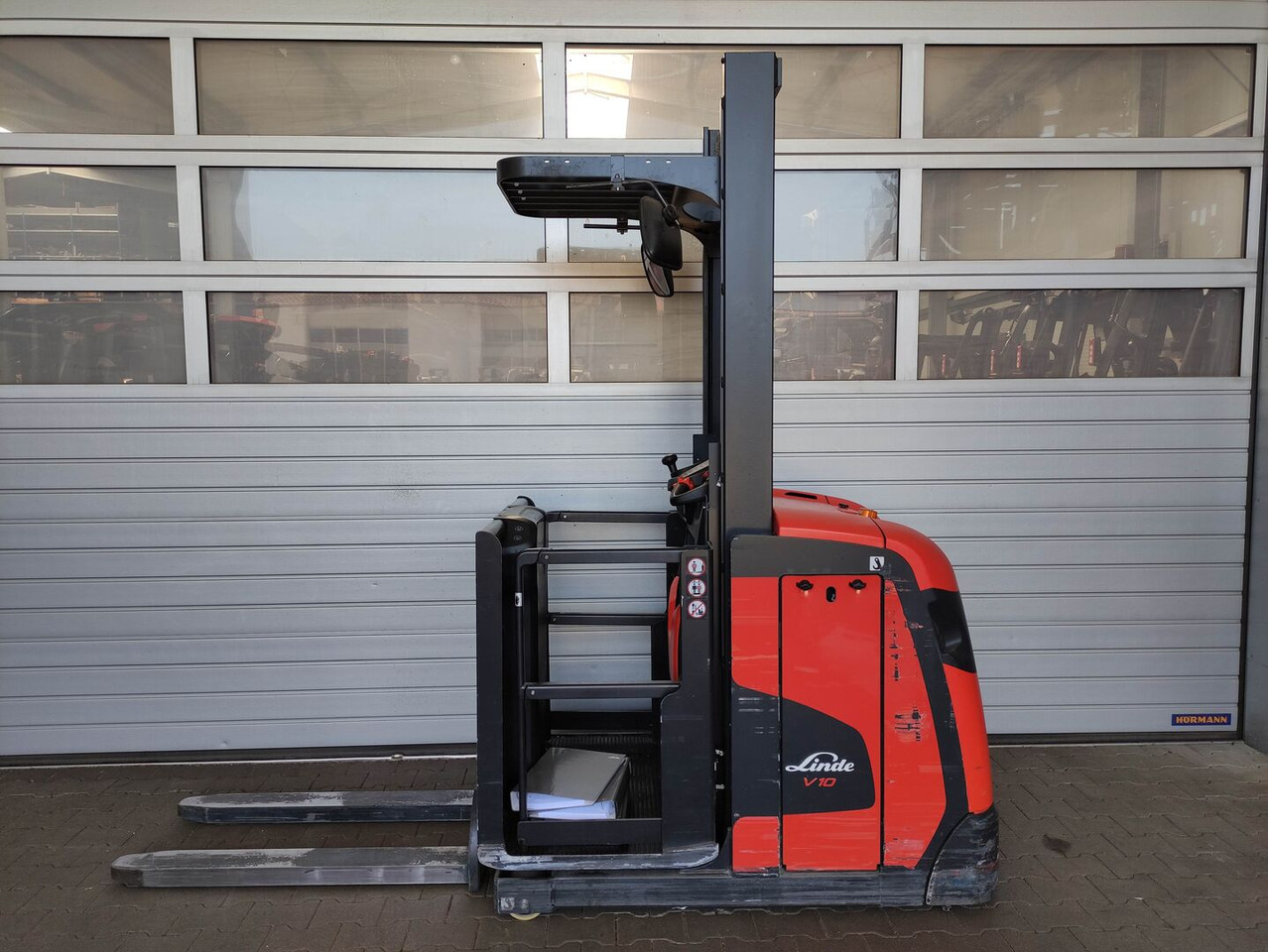 Linde V10-02 - Preuzimač porudžbine: slika 2 Linde V10-02 - Preuzimač porudžbine: slika 2
