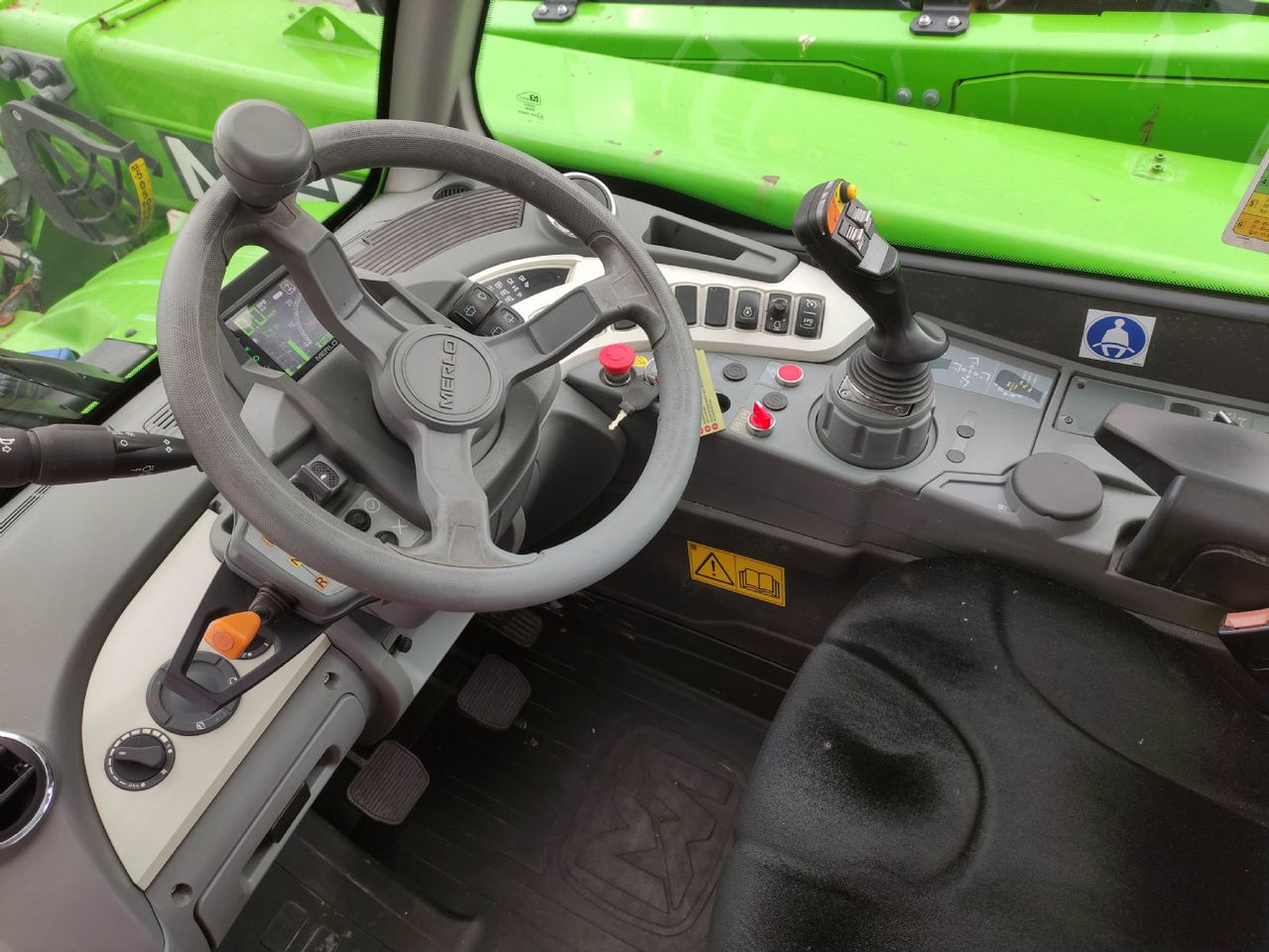 Merlo TF35.7-140 - 40 km/h - Teleskopski upravljač: slika 5 Merlo TF35.7-140 - 40 km/h - Teleskopski upravljač: slika 5