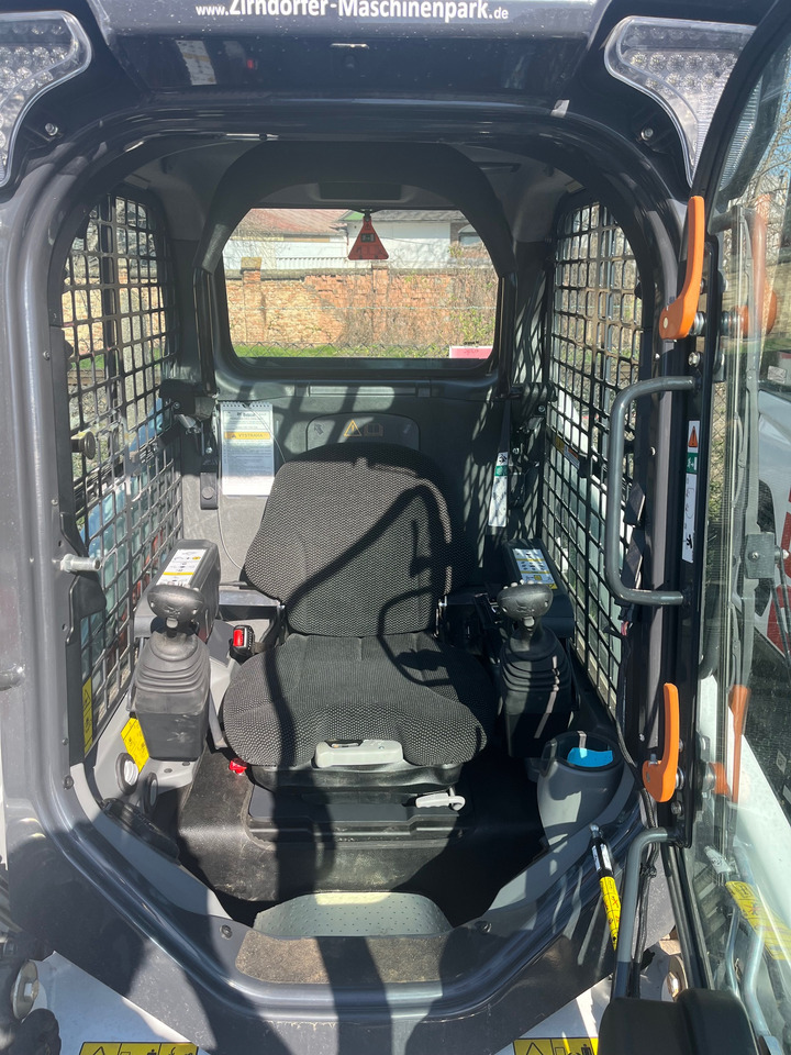BOBCAT T450 - Mini utovarivač: slika 4 BOBCAT T450 - Mini utovarivač: slika 4