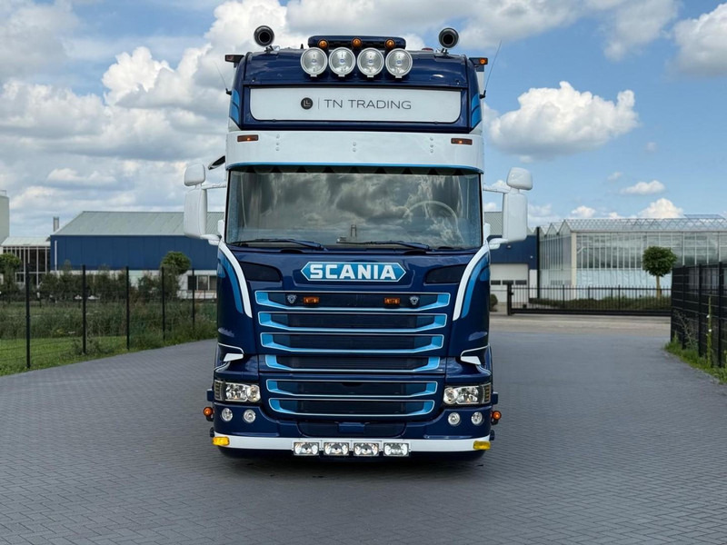 Scania R450 SHOW COMBI, SPECIAL INTERIOR, LIKE NEW, LOW MILEAGE. - Kamion sa zatvorenim sandukom: slika 3 Scania R450 SHOW COMBI, SPECIAL INTERIOR, LIKE NEW, LOW MILEAGE. - Kamion sa zatvorenim sandukom: slika 3