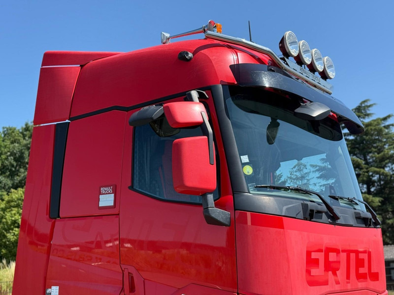 Renault T520 HIGH FULL SPOILER, PARK COOL, STEEL/AIR, 2 TANKS, 2 BEDS, FRIGO - Tegljač: slika 3 Renault T520 HIGH FULL SPOILER, PARK COOL, STEEL/AIR, 2 TANKS, 2 BEDS, FRIGO - Tegljač: slika 3