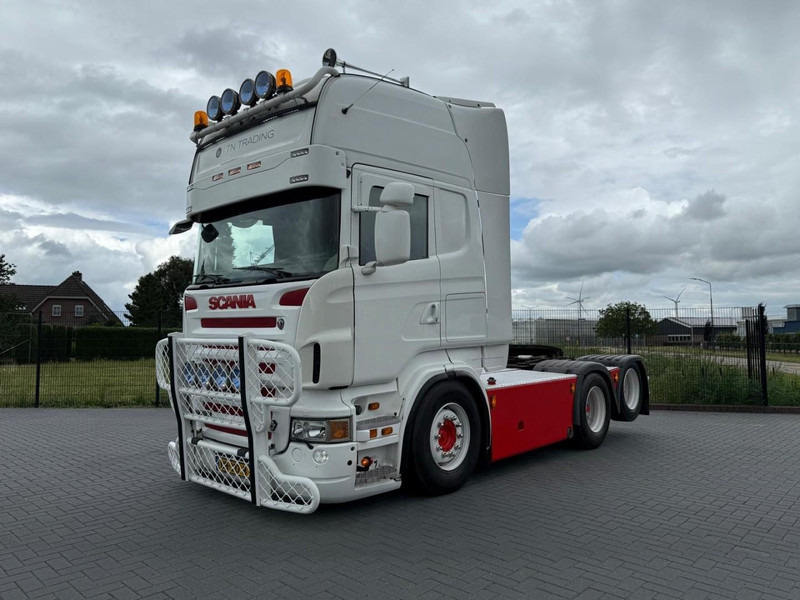 Scania R560 V8 SHOW TRUCK, RETARDER, LEATHER, I-PARK, TOP. - Tegljač: slika 3 Scania R560 V8 SHOW TRUCK, RETARDER, LEATHER, I-PARK, TOP. - Tegljač: slika 3
