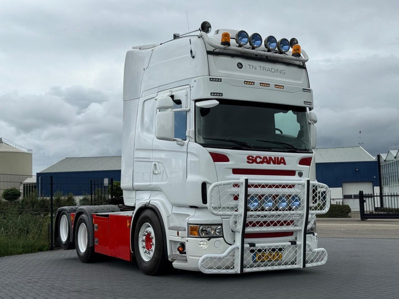 Scania R560 V8 SHOW TRUCK, RETARDER, LEATHER, I-PARK, TOP. - Tegljač: slika 1 Scania R560 V8 SHOW TRUCK, RETARDER, LEATHER, I-PARK, TOP. - Tegljač: slika 1