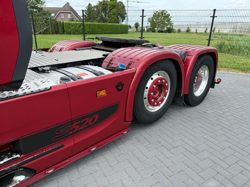 Scania S520 V8 NGS SHOWTRUCK, KLEP IN UITLAAT, 6X2/4, VOLLUCHT, RETARDER. - Tegljač: slika 4 Scania S520 V8 NGS SHOWTRUCK, KLEP IN UITLAAT, 6X2/4, VOLLUCHT, RETARDER. - Tegljač: slika 4