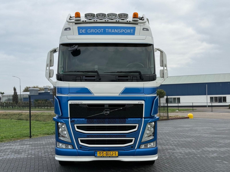 Volvo FH 540 CONTAINER TRANSPORT, KIEP SYSTEEM, LEATHER SEATS, TOP. - Kamion za prevoz kontejnera/ Kamion sa promenjivim sandukom: slika 3 Volvo FH 540 CONTAINER TRANSPORT, KIEP SYSTEEM, LEATHER SEATS, TOP. - Kamion za prevoz kontejnera/ Kamion sa promenjivim sandukom: slika 3