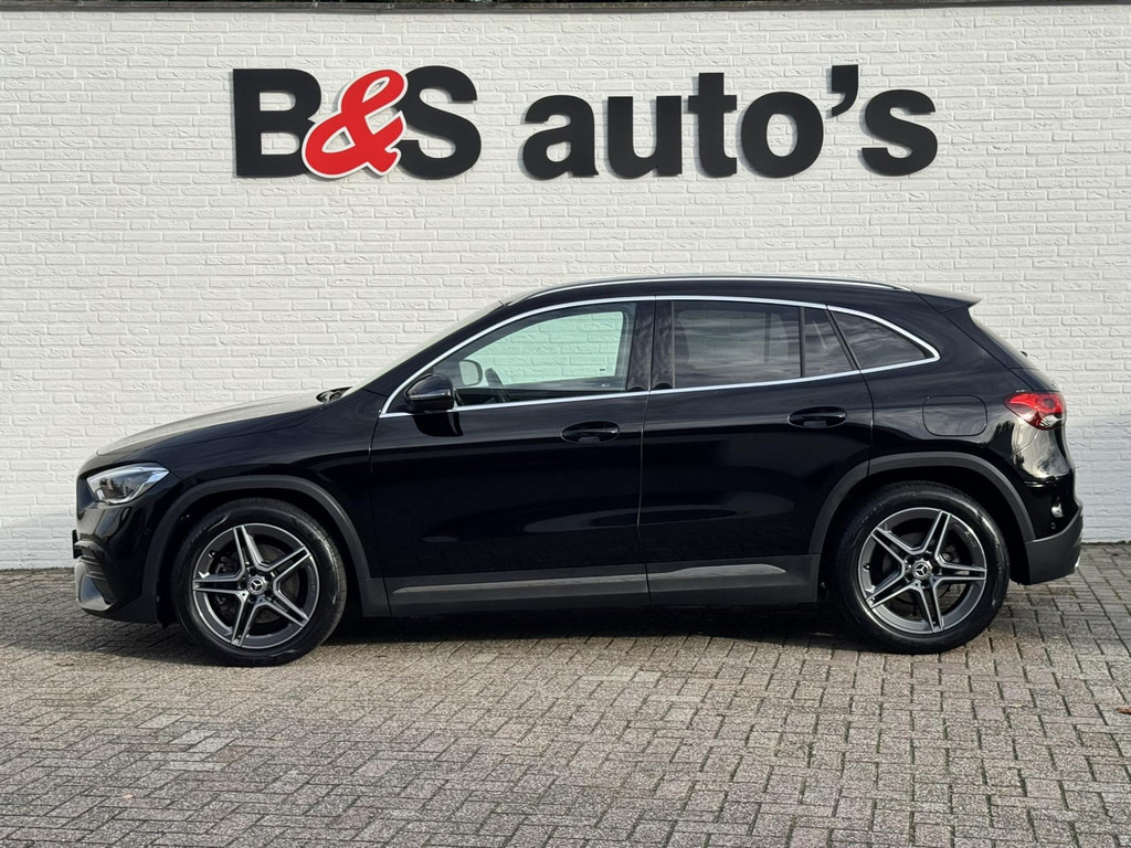 Mercedes-Benz GLA-200 AMG Sfeerverlichting Trekhaak Cruise Climate Navigatie Bluetooth Stoelverwarming - SUVSUV: slika 5 Mercedes-Benz GLA-200 AMG Sfeerverlichting Trekhaak Cruise Climate Navigatie Bluetooth Stoelverwarming - SUVSUV: slika 5