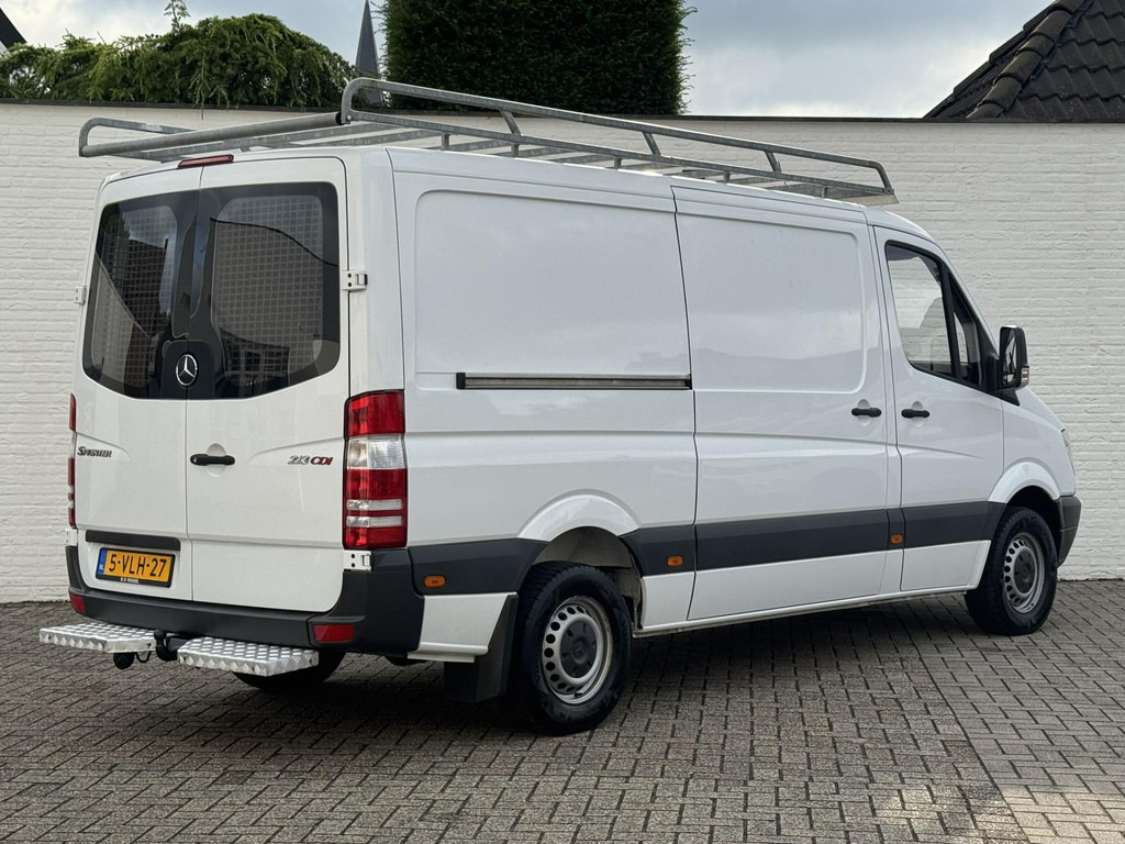 Mercedes-Benz Sprinter-213 2.2 CDI 366 DC 2x Schuifdeur Airco Imperiaal Treeplank Trekhaak 3 Zitplaatsen - Furgon: slika 2 Mercedes-Benz Sprinter-213 2.2 CDI 366 DC 2x Schuifdeur Airco Imperiaal Treeplank Trekhaak 3 Zitplaatsen - Furgon: slika 2