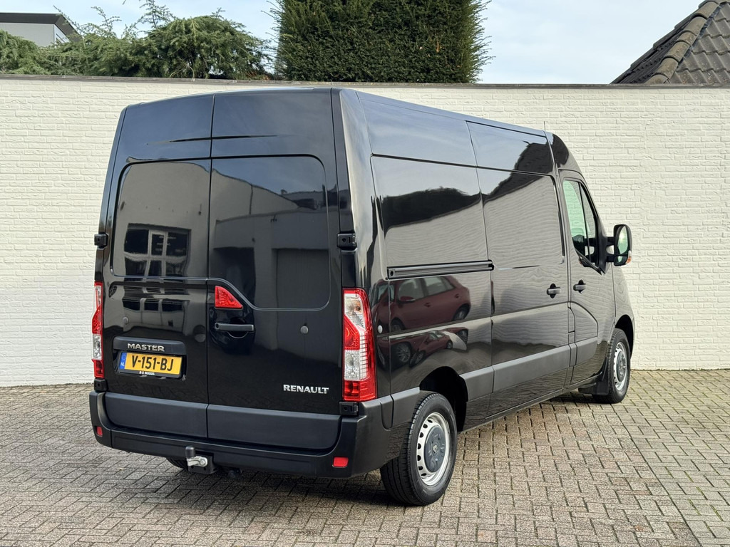 Renault Master-T35 2.3 dCi L2H2 Camera Trekhaak Navigatie Airco Cruise Bluetooth - Furgon: slika 2 Renault Master-T35 2.3 dCi L2H2 Camera Trekhaak Navigatie Airco Cruise Bluetooth - Furgon: slika 2