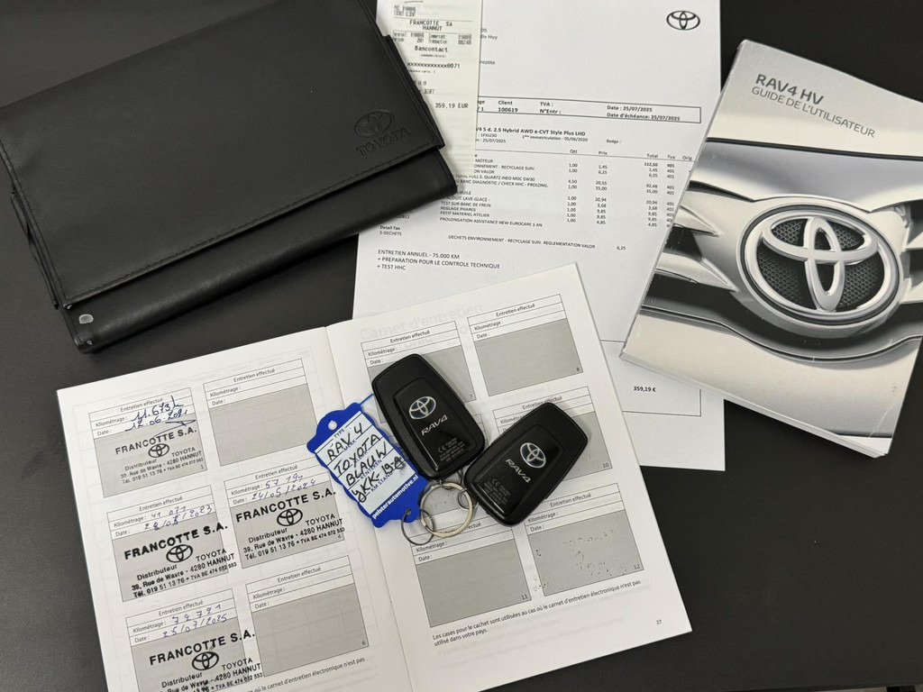 Toyota RAV4-2.5 Hybrid AWD Bi-Tone Adaptive cruise Climate control LED Apple / Android Draadloos telefoonladen Achteruitrijcamera - SUVSUV: slika 3 Toyota RAV4-2.5 Hybrid AWD Bi-Tone Adaptive cruise Climate control LED Apple / Android Draadloos telefoonladen Achteruitrijcamera - SUVSUV: slika 3
